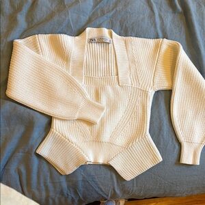 Zara Cream Ribbed Knit sweater
